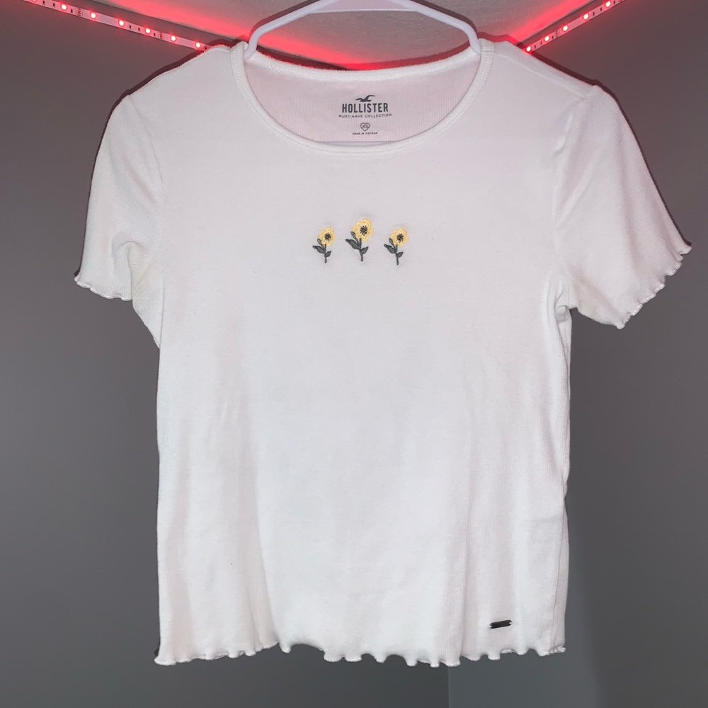 White Hollister Floral Design Tee